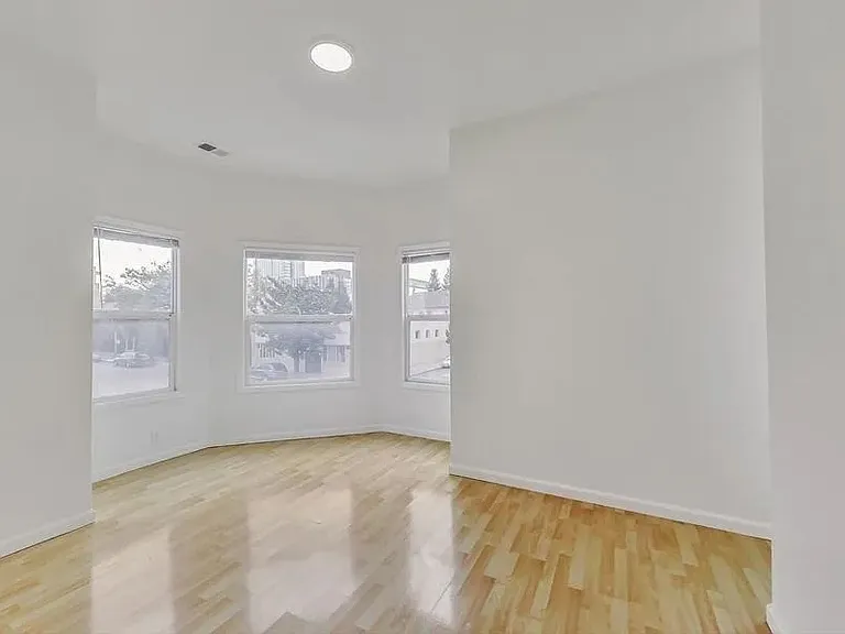 3649 Martin Luther King Jr Way #1 — Photo 15