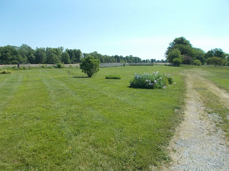 3611 Chester Blvd — Photo 33