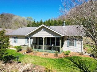 41498 S Sleepy Hollow Road, Gays Mills, WI 54631