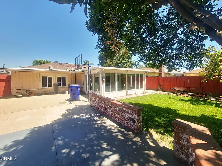 2919 Doolittle Ave — Photo 24