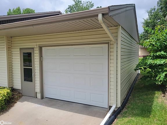 3rd image of 3 Kingsley Dr