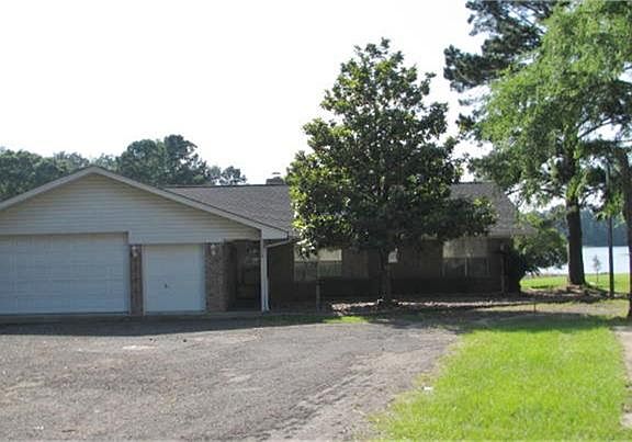 5th image of 115 Westwood Dr W