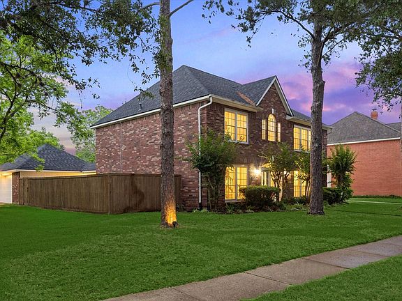 2nd image of 4419 Three Rivers Dr