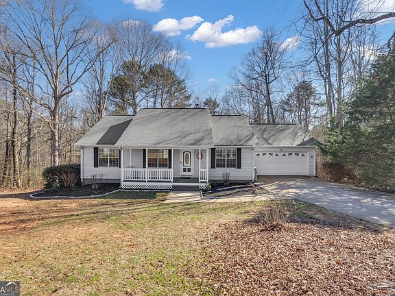 2nd image of 918 Scarletts Walk