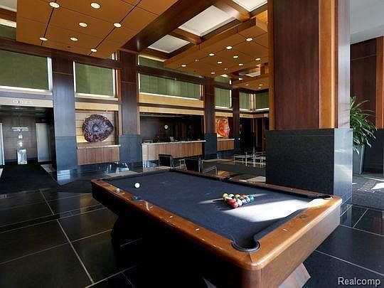 3rd image of 411 S Old Woodward Ave #1
