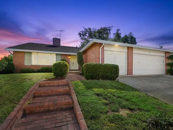 1011 Parkview Dr, Roseville, CA 95661