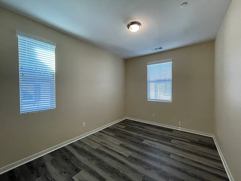 35808 Breckyn Ln — Photo 14
