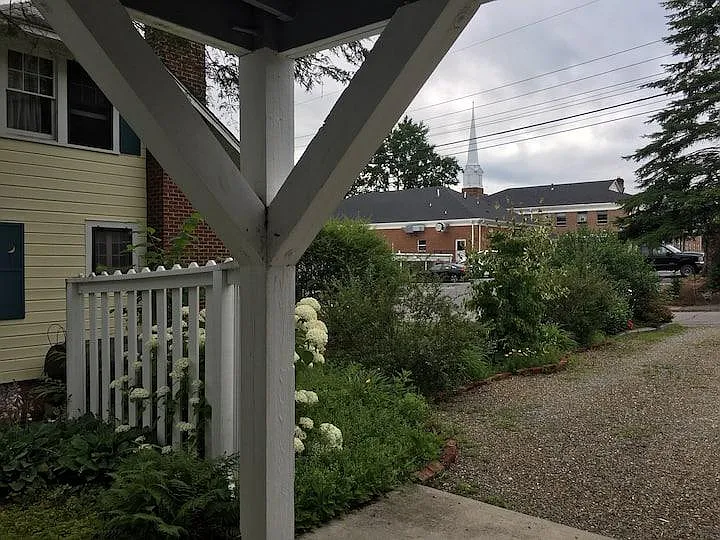 Schulman St, Sylva — Photo 4
