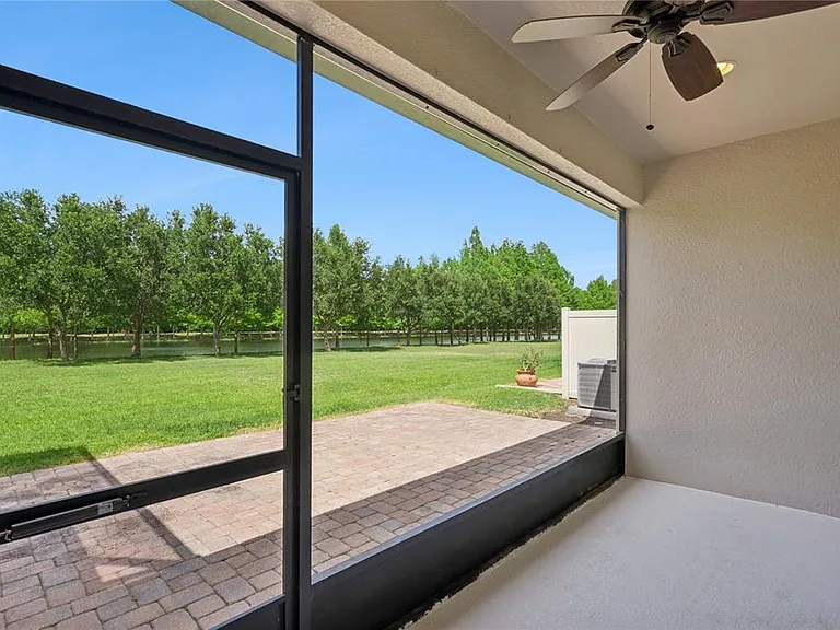 5640 Siracusa Ln — Photo 30