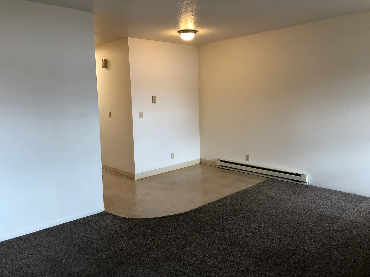 1 bed, 600 sqft, $1,100 — Photo 2