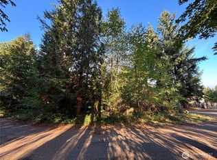 17745 SE Vine Ln, Yelm, WA 98597