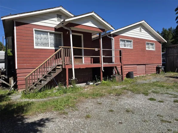62 Kinman Ave, Mount Waddington, BC V0N 3P0