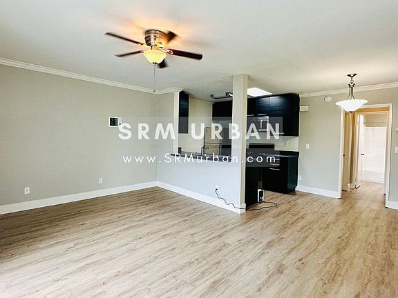 2nd image of 4612 Ohio St #27