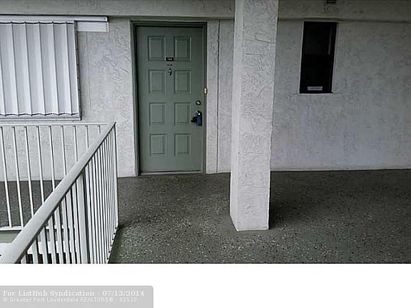 4th image of 2334 S Cypress Bend Dr APT 704