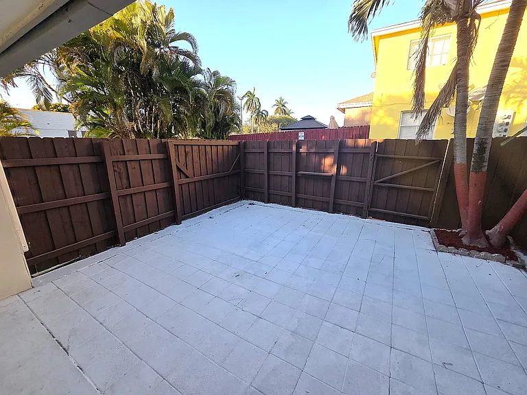 19356 SW 103rd Ct — Photo 28