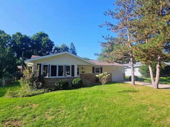 1137 Melby Dr, Madison, WI 53704