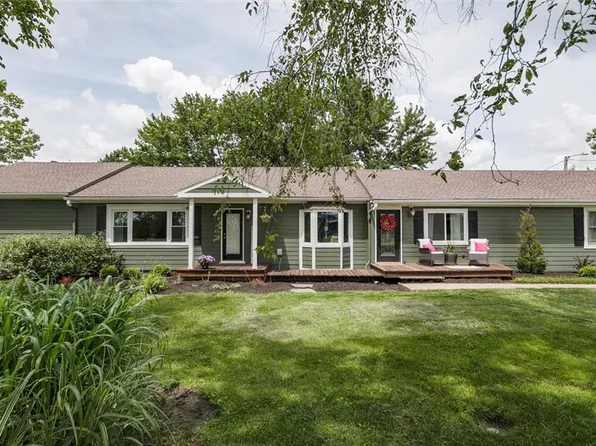 23034 W 231st Ter, Spring Hill, KS 66083