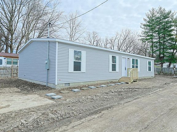 2nd image of 54 2nd St