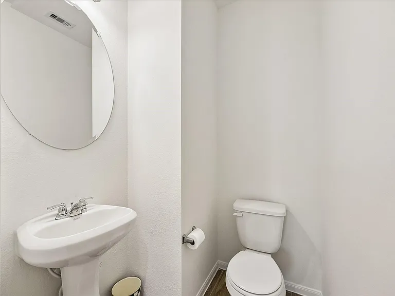 1189 Bluebonnet Trl — Photo 19