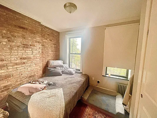 Rented by Century 21 Premier  | media 3