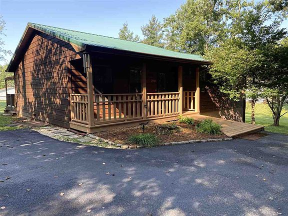 3rd image of 2040 Kingswood Dr
