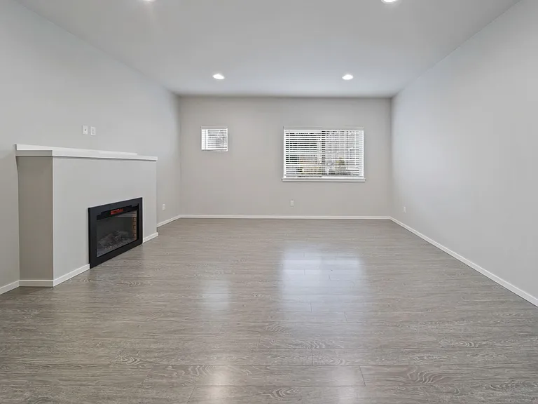 21000 Viking Ave NW — Photo 6