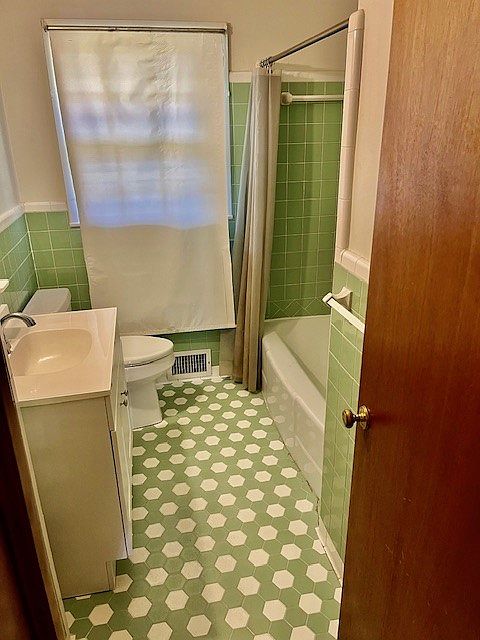 2nd image of 1112 Tate Dr