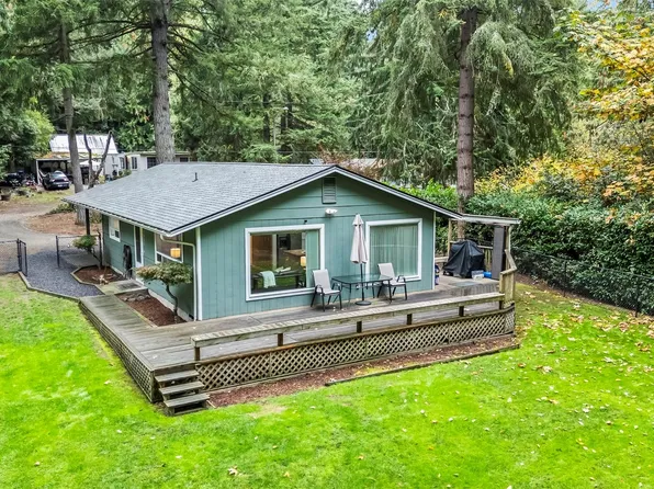 3037 Hillside Drive NE, Bremerton, WA 98310