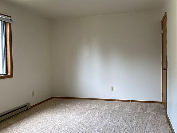 2nd image of 1002 N Sunnyvale Ln Unit J