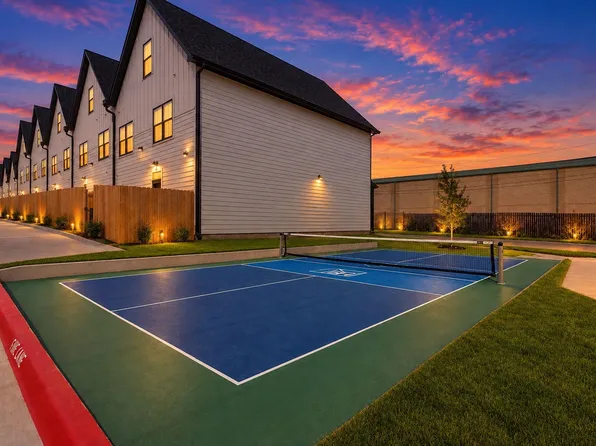 Azura Residences, 309 Sterling St #2e2d5683a, College Station, TX 77840