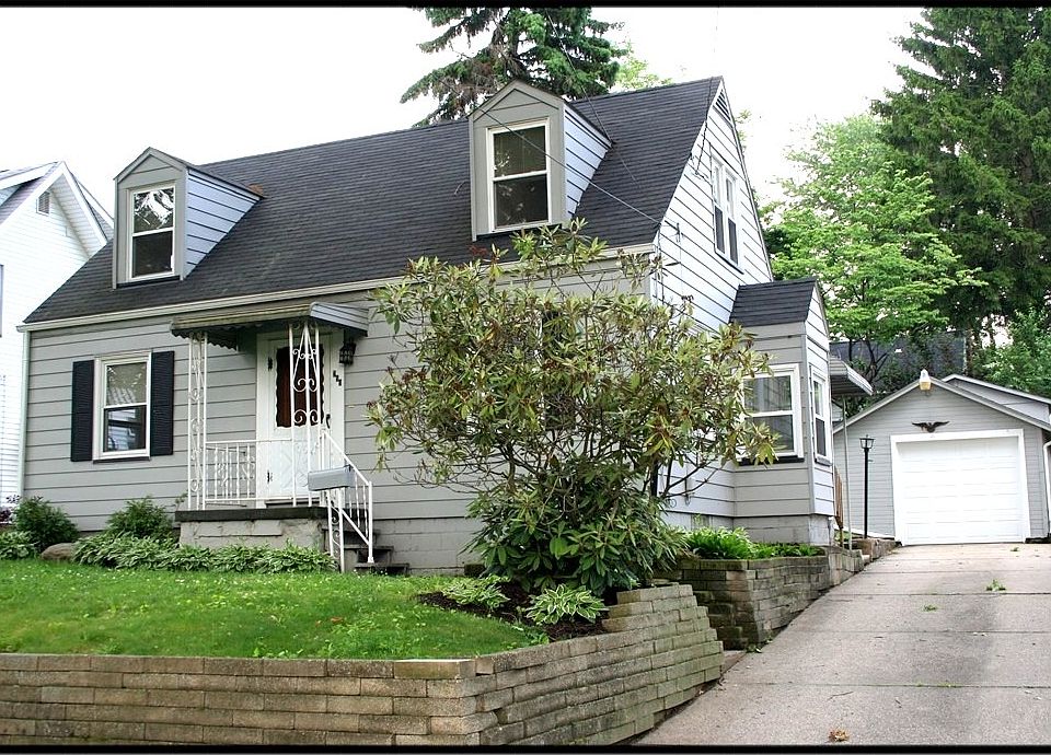 1st image of 359 Saint Leger Ave