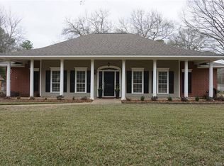 9913 Chase Island Dr, Shreveport, LA 71118