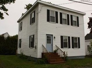 5 Chapel St, Eastport, ME 04631