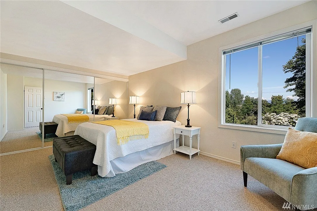1 bed, 750 sqft, $1,999 — Photo 2