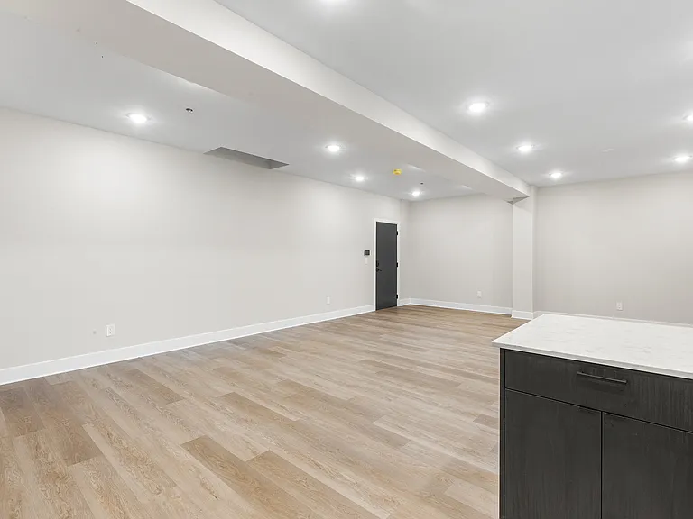 1903 Jackson St #1 — Photo 6