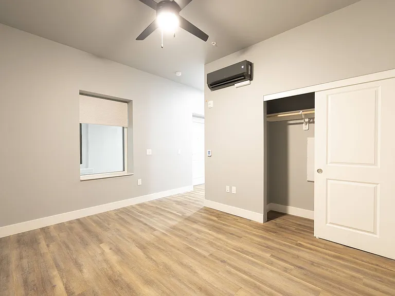 ONE18 West Street Residential — Photo 61