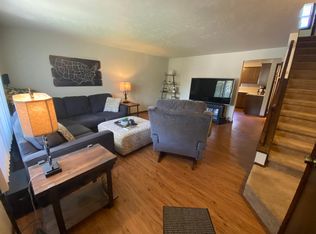 903 Edgewood Dr, Green Bay, WI 54311