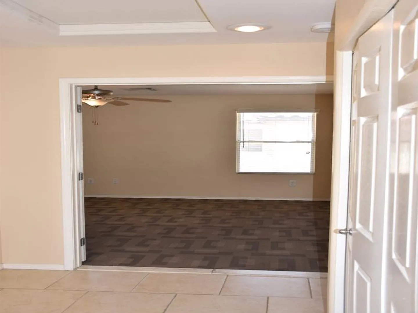 3 bedroom gem in the southwest valley — Photo 3