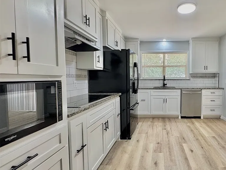 11311 E 15th Pl — Photo 49