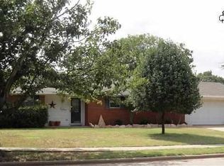 2800 Compton Rd, Wichita Falls, TX 76309
