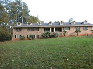 1437 Oleander Dr, Lilburn, GA 30047
