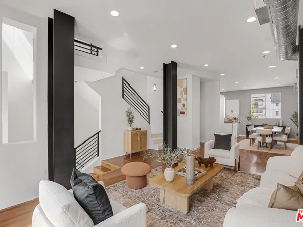 5300 Playa Vista Dr APT 6, Playa Vista, CA 90094