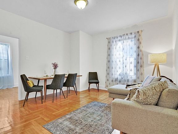 4th image of 25 Parade Pl APT 4C