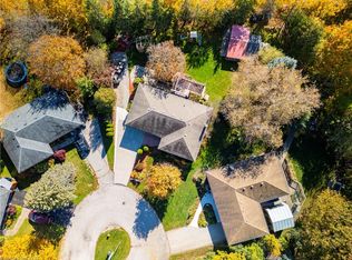 24 Harlew Cres, Wilmot, ON N3A2H6