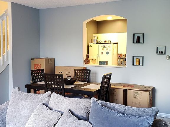 3rd image of 2351 NE 42nd Cir #2351