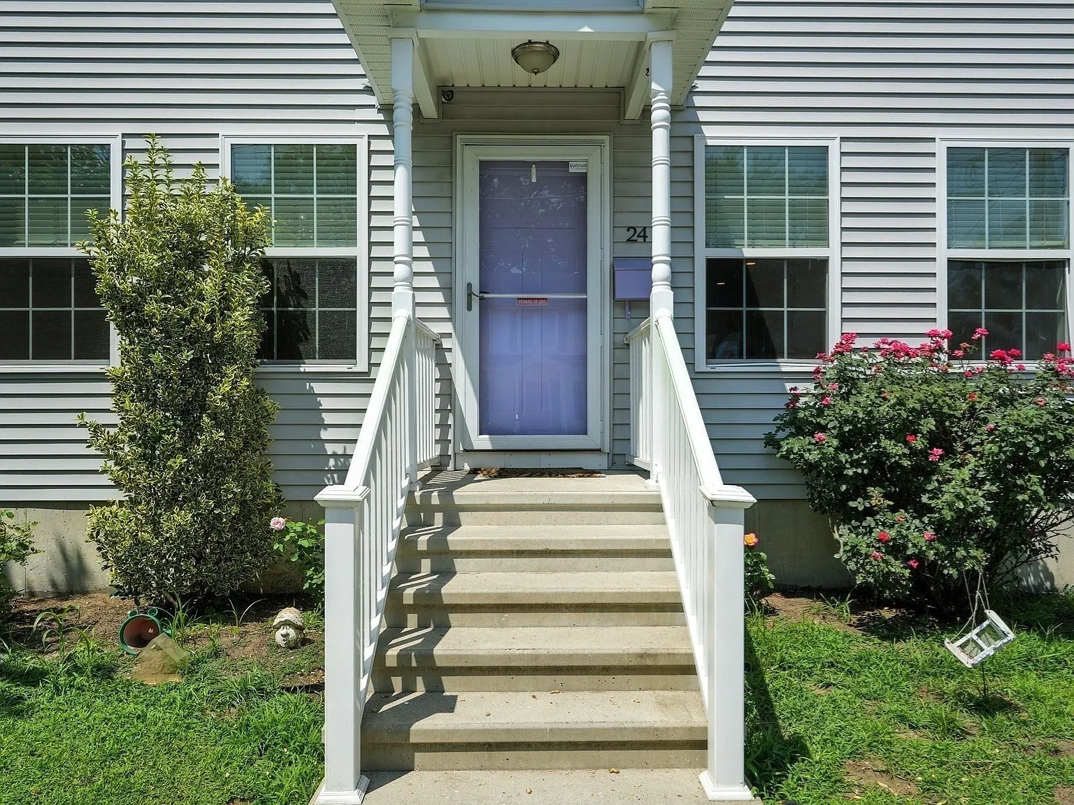 3 bed, 2.5 bath, 1568 sqft, $3,200 — Photo 2