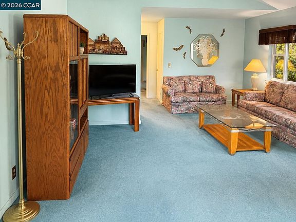 3rd image of 1070 Mohr Ln APT 1