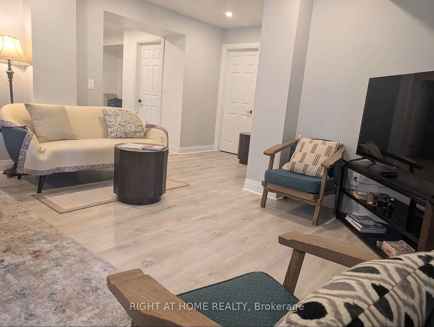 3 bed, $2,950 — Photo 3