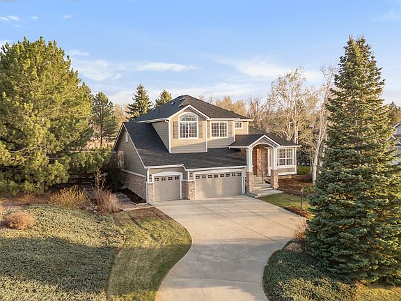 Luxury Niwot Home with Modern Updates