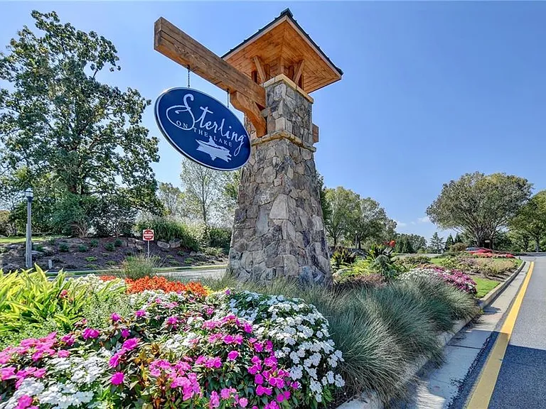6755 Scarlet Oak Way — Photo 27